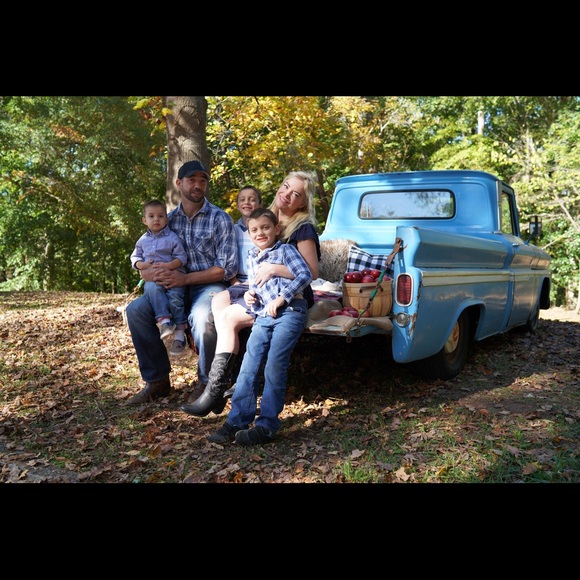 Meet your Posher, Fern - Picture 6 of 6